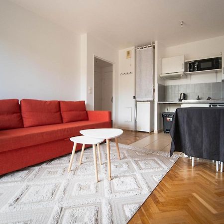 Appartement 10 Mins Disneyland - Jardin Et Parking Montevrain Exterior photo