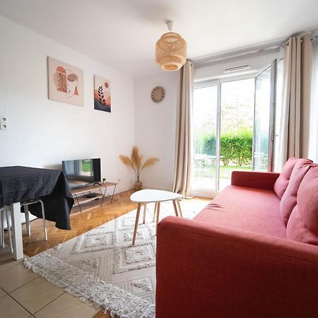 Appartement 10 Mins Disneyland - Jardin Et Parking Montevrain Exterior photo
